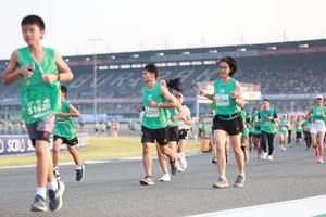 BIB: 51620, 52340, 0027, 152242
                            <button type="button" onclick="openModal(10570796)" class="btn btn-primary btn-sm float-right btn-popup" data-toggle="modal" data-target=".modal-high-quality">
                        <i class="fas fa-shopping-cart"></i> Add to Cart
                    </button>
                                            <button type="button" onclick="isThisMe(10570796, true)" class="btn btn-success btn-sm float-right btn-popup btn-isme hidden" data-toggle="tooltip" data-placement="bottom" title="นี่คือรูปของคุณใช่ไหม คลิกที่นี่เพื่อเอาเข้าอัลบั้ม">
                        <i class="fas fa-plus"></i> Add to album
                    </button>
                    <button type="button" onclick="isThisMe(10570796, false)" class="btn btn-warning btn-sm float-right btn-popup btn-isnotme hidden">
                        <i class="fas fa-ban"></i> Remove from album
                    </button>