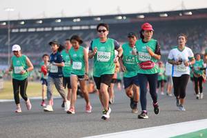 BIB: 52904, 50906, 52013, 5989, 52361, 563, 52952
                            <button type="button" onclick="openModal(10571030)" class="btn btn-primary btn-sm float-right btn-popup" data-toggle="modal" data-target=".modal-high-quality">
                        <i class="fas fa-shopping-cart"></i> Add to Cart
                    </button>
                                            <button type="button" onclick="isThisMe(10571030, true)" class="btn btn-success btn-sm float-right btn-popup btn-isme hidden" data-toggle="tooltip" data-placement="bottom" title="นี่คือรูปของคุณใช่ไหม คลิกที่นี่เพื่อเอาเข้าอัลบั้ม">
                        <i class="fas fa-plus"></i> Add to album
                    </button>
                    <button type="button" onclick="isThisMe(10571030, false)" class="btn btn-warning btn-sm float-right btn-popup btn-isnotme hidden">
                        <i class="fas fa-ban"></i> Remove from album
                    </button>