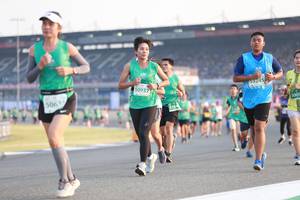 BIB: 53245, 50932, 506
                            <button type="button" onclick="openModal(10570758)" class="btn btn-primary btn-sm float-right btn-popup" data-toggle="modal" data-target=".modal-high-quality">
                        <i class="fas fa-shopping-cart"></i> Add to Cart
                    </button>
                                            <button type="button" onclick="isThisMe(10570758, true)" class="btn btn-success btn-sm float-right btn-popup btn-isme hidden" data-toggle="tooltip" data-placement="bottom" title="นี่คือรูปของคุณใช่ไหม คลิกที่นี่เพื่อเอาเข้าอัลบั้ม">
                        <i class="fas fa-plus"></i> Add to album
                    </button>
                    <button type="button" onclick="isThisMe(10570758, false)" class="btn btn-warning btn-sm float-right btn-popup btn-isnotme hidden">
                        <i class="fas fa-ban"></i> Remove from album
                    </button>