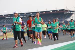 BIB: 52621, 1768
                            <button type="button" onclick="openModal(10571540)" class="btn btn-primary btn-sm float-right btn-popup" data-toggle="modal" data-target=".modal-high-quality">
                        <i class="fas fa-shopping-cart"></i> Add to Cart
                    </button>
                                            <button type="button" onclick="isThisMe(10571540, true)" class="btn btn-success btn-sm float-right btn-popup btn-isme hidden" data-toggle="tooltip" data-placement="bottom" title="นี่คือรูปของคุณใช่ไหม คลิกที่นี่เพื่อเอาเข้าอัลบั้ม">
                        <i class="fas fa-plus"></i> Add to album
                    </button>
                    <button type="button" onclick="isThisMe(10571540, false)" class="btn btn-warning btn-sm float-right btn-popup btn-isnotme hidden">
                        <i class="fas fa-ban"></i> Remove from album
                    </button>