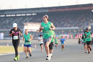 BIB: 51751, 50618, 042
                            <button type="button" onclick="openModal(10558079)" class="btn btn-primary btn-sm float-right btn-popup" data-toggle="modal" data-target=".modal-high-quality">
                        <i class="fas fa-shopping-cart"></i> Add to Cart
                    </button>
                                            <button type="button" onclick="isThisMe(10558079, true)" class="btn btn-success btn-sm float-right btn-popup btn-isme hidden" data-toggle="tooltip" data-placement="bottom" title="นี่คือรูปของคุณใช่ไหม คลิกที่นี่เพื่อเอาเข้าอัลบั้ม">
                        <i class="fas fa-plus"></i> Add to album
                    </button>
                    <button type="button" onclick="isThisMe(10558079, false)" class="btn btn-warning btn-sm float-right btn-popup btn-isnotme hidden">
                        <i class="fas fa-ban"></i> Remove from album
                    </button>