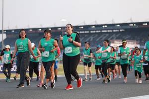 BIB: 3417, 51347, 51142, 0095, 50049
                            <button type="button" onclick="openModal(10570142)" class="btn btn-primary btn-sm float-right btn-popup" data-toggle="modal" data-target=".modal-high-quality">
                        <i class="fas fa-shopping-cart"></i> Add to Cart
                    </button>
                                            <button type="button" onclick="isThisMe(10570142, true)" class="btn btn-success btn-sm float-right btn-popup btn-isme hidden" data-toggle="tooltip" data-placement="bottom" title="นี่คือรูปของคุณใช่ไหม คลิกที่นี่เพื่อเอาเข้าอัลบั้ม">
                        <i class="fas fa-plus"></i> Add to album
                    </button>
                    <button type="button" onclick="isThisMe(10570142, false)" class="btn btn-warning btn-sm float-right btn-popup btn-isnotme hidden">
                        <i class="fas fa-ban"></i> Remove from album
                    </button>