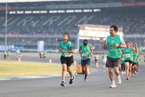 BIB: 51623, 0114, 51303
                            <button type="button" onclick="openModal(10570640)" class="btn btn-primary btn-sm float-right btn-popup" data-toggle="modal" data-target=".modal-high-quality">
                        <i class="fas fa-shopping-cart"></i> Add to Cart
                    </button>
                                            <button type="button" onclick="isThisMe(10570640, true)" class="btn btn-success btn-sm float-right btn-popup btn-isme hidden" data-toggle="tooltip" data-placement="bottom" title="นี่คือรูปของคุณใช่ไหม คลิกที่นี่เพื่อเอาเข้าอัลบั้ม">
                        <i class="fas fa-plus"></i> Add to album
                    </button>
                    <button type="button" onclick="isThisMe(10570640, false)" class="btn btn-warning btn-sm float-right btn-popup btn-isnotme hidden">
                        <i class="fas fa-ban"></i> Remove from album
                    </button>