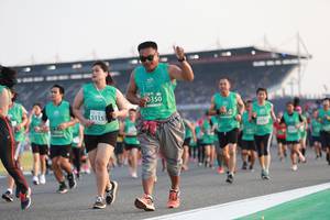 BIB: 0350, 1151, 1850
                            <button type="button" onclick="openModal(10571084)" class="btn btn-primary btn-sm float-right btn-popup" data-toggle="modal" data-target=".modal-high-quality">
                        <i class="fas fa-shopping-cart"></i> Add to Cart
                    </button>
                                            <button type="button" onclick="isThisMe(10571084, true)" class="btn btn-success btn-sm float-right btn-popup btn-isme hidden" data-toggle="tooltip" data-placement="bottom" title="นี่คือรูปของคุณใช่ไหม คลิกที่นี่เพื่อเอาเข้าอัลบั้ม">
                        <i class="fas fa-plus"></i> Add to album
                    </button>
                    <button type="button" onclick="isThisMe(10571084, false)" class="btn btn-warning btn-sm float-right btn-popup btn-isnotme hidden">
                        <i class="fas fa-ban"></i> Remove from album
                    </button>