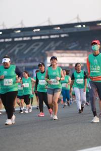 BIB: 51614, 80855, 3360, 53037, 2637
                            <button type="button" onclick="openModal(10571504)" class="btn btn-primary btn-sm float-right btn-popup" data-toggle="modal" data-target=".modal-high-quality">
                        <i class="fas fa-shopping-cart"></i> Add to Cart
                    </button>
                                            <button type="button" onclick="isThisMe(10571504, true)" class="btn btn-success btn-sm float-right btn-popup btn-isme hidden" data-toggle="tooltip" data-placement="bottom" title="นี่คือรูปของคุณใช่ไหม คลิกที่นี่เพื่อเอาเข้าอัลบั้ม">
                        <i class="fas fa-plus"></i> Add to album
                    </button>
                    <button type="button" onclick="isThisMe(10571504, false)" class="btn btn-warning btn-sm float-right btn-popup btn-isnotme hidden">
                        <i class="fas fa-ban"></i> Remove from album
                    </button>