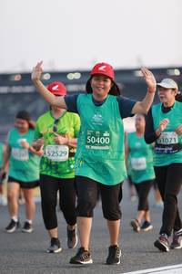 BIB: 50400, 51071, 52529
                            <button type="button" onclick="openModal(10571583)" class="btn btn-primary btn-sm float-right btn-popup" data-toggle="modal" data-target=".modal-high-quality">
                        <i class="fas fa-shopping-cart"></i> Add to Cart
                    </button>
                                            <button type="button" onclick="isThisMe(10571583, true)" class="btn btn-success btn-sm float-right btn-popup btn-isme hidden" data-toggle="tooltip" data-placement="bottom" title="นี่คือรูปของคุณใช่ไหม คลิกที่นี่เพื่อเอาเข้าอัลบั้ม">
                        <i class="fas fa-plus"></i> Add to album
                    </button>
                    <button type="button" onclick="isThisMe(10571583, false)" class="btn btn-warning btn-sm float-right btn-popup btn-isnotme hidden">
                        <i class="fas fa-ban"></i> Remove from album
                    </button>