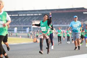 BIB: 52577, 3169
                            <button type="button" onclick="openModal(10570704)" class="btn btn-primary btn-sm float-right btn-popup" data-toggle="modal" data-target=".modal-high-quality">
                        <i class="fas fa-shopping-cart"></i> Add to Cart
                    </button>
                                            <button type="button" onclick="isThisMe(10570704, true)" class="btn btn-success btn-sm float-right btn-popup btn-isme hidden" data-toggle="tooltip" data-placement="bottom" title="นี่คือรูปของคุณใช่ไหม คลิกที่นี่เพื่อเอาเข้าอัลบั้ม">
                        <i class="fas fa-plus"></i> Add to album
                    </button>
                    <button type="button" onclick="isThisMe(10570704, false)" class="btn btn-warning btn-sm float-right btn-popup btn-isnotme hidden">
                        <i class="fas fa-ban"></i> Remove from album
                    </button>