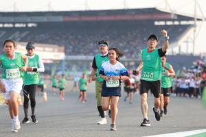 BIB: 52463, 51612, 52282
                            <button type="button" onclick="openModal(10570660)" class="btn btn-primary btn-sm float-right btn-popup" data-toggle="modal" data-target=".modal-high-quality">
                        <i class="fas fa-shopping-cart"></i> Add to Cart
                    </button>
                                            <button type="button" onclick="isThisMe(10570660, true)" class="btn btn-success btn-sm float-right btn-popup btn-isme hidden" data-toggle="tooltip" data-placement="bottom" title="นี่คือรูปของคุณใช่ไหม คลิกที่นี่เพื่อเอาเข้าอัลบั้ม">
                        <i class="fas fa-plus"></i> Add to album
                    </button>
                    <button type="button" onclick="isThisMe(10570660, false)" class="btn btn-warning btn-sm float-right btn-popup btn-isnotme hidden">
                        <i class="fas fa-ban"></i> Remove from album
                    </button>