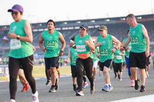 BIB: 51812, 2878, 52037, 53124, 50074
                            <button type="button" onclick="openModal(10570825)" class="btn btn-primary btn-sm float-right btn-popup" data-toggle="modal" data-target=".modal-high-quality">
                        <i class="fas fa-shopping-cart"></i> Add to Cart
                    </button>
                                            <button type="button" onclick="isThisMe(10570825, true)" class="btn btn-success btn-sm float-right btn-popup btn-isme hidden" data-toggle="tooltip" data-placement="bottom" title="นี่คือรูปของคุณใช่ไหม คลิกที่นี่เพื่อเอาเข้าอัลบั้ม">
                        <i class="fas fa-plus"></i> Add to album
                    </button>
                    <button type="button" onclick="isThisMe(10570825, false)" class="btn btn-warning btn-sm float-right btn-popup btn-isnotme hidden">
                        <i class="fas fa-ban"></i> Remove from album
                    </button>