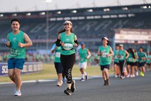 BIB: 50536, 50123
                            <button type="button" onclick="openModal(10569957)" class="btn btn-primary btn-sm float-right btn-popup" data-toggle="modal" data-target=".modal-high-quality">
                        <i class="fas fa-shopping-cart"></i> Add to Cart
                    </button>
                                            <button type="button" onclick="isThisMe(10569957, true)" class="btn btn-success btn-sm float-right btn-popup btn-isme hidden" data-toggle="tooltip" data-placement="bottom" title="นี่คือรูปของคุณใช่ไหม คลิกที่นี่เพื่อเอาเข้าอัลบั้ม">
                        <i class="fas fa-plus"></i> Add to album
                    </button>
                    <button type="button" onclick="isThisMe(10569957, false)" class="btn btn-warning btn-sm float-right btn-popup btn-isnotme hidden">
                        <i class="fas fa-ban"></i> Remove from album
                    </button>