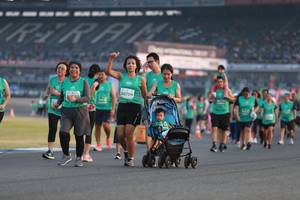 BIB: 50709, 010
                            <button type="button" onclick="openModal(10570197)" class="btn btn-primary btn-sm float-right btn-popup" data-toggle="modal" data-target=".modal-high-quality">
                        <i class="fas fa-shopping-cart"></i> Add to Cart
                    </button>
                                            <button type="button" onclick="isThisMe(10570197, true)" class="btn btn-success btn-sm float-right btn-popup btn-isme hidden" data-toggle="tooltip" data-placement="bottom" title="นี่คือรูปของคุณใช่ไหม คลิกที่นี่เพื่อเอาเข้าอัลบั้ม">
                        <i class="fas fa-plus"></i> Add to album
                    </button>
                    <button type="button" onclick="isThisMe(10570197, false)" class="btn btn-warning btn-sm float-right btn-popup btn-isnotme hidden">
                        <i class="fas fa-ban"></i> Remove from album
                    </button>