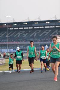 BIB: 7026, 51964, 52439, 52998, 1520
                            <button type="button" onclick="openModal(10570057)" class="btn btn-primary btn-sm float-right btn-popup" data-toggle="modal" data-target=".modal-high-quality">
                        <i class="fas fa-shopping-cart"></i> Add to Cart
                    </button>
                                            <button type="button" onclick="isThisMe(10570057, true)" class="btn btn-success btn-sm float-right btn-popup btn-isme hidden" data-toggle="tooltip" data-placement="bottom" title="นี่คือรูปของคุณใช่ไหม คลิกที่นี่เพื่อเอาเข้าอัลบั้ม">
                        <i class="fas fa-plus"></i> Add to album
                    </button>
                    <button type="button" onclick="isThisMe(10570057, false)" class="btn btn-warning btn-sm float-right btn-popup btn-isnotme hidden">
                        <i class="fas fa-ban"></i> Remove from album
                    </button>