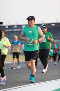 BIB: 0228
                            <button type="button" onclick="openModal(10571544)" class="btn btn-primary btn-sm float-right btn-popup" data-toggle="modal" data-target=".modal-high-quality">
                        <i class="fas fa-shopping-cart"></i> Add to Cart
                    </button>
                                            <button type="button" onclick="isThisMe(10571544, true)" class="btn btn-success btn-sm float-right btn-popup btn-isme hidden" data-toggle="tooltip" data-placement="bottom" title="นี่คือรูปของคุณใช่ไหม คลิกที่นี่เพื่อเอาเข้าอัลบั้ม">
                        <i class="fas fa-plus"></i> Add to album
                    </button>
                    <button type="button" onclick="isThisMe(10571544, false)" class="btn btn-warning btn-sm float-right btn-popup btn-isnotme hidden">
                        <i class="fas fa-ban"></i> Remove from album
                    </button>