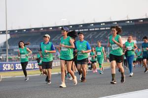 BIB: 018, 50764, 429, 1028, 50286
                            <button type="button" onclick="openModal(10571269)" class="btn btn-primary btn-sm float-right btn-popup" data-toggle="modal" data-target=".modal-high-quality">
                        <i class="fas fa-shopping-cart"></i> Add to Cart
                    </button>
                                            <button type="button" onclick="isThisMe(10571269, true)" class="btn btn-success btn-sm float-right btn-popup btn-isme hidden" data-toggle="tooltip" data-placement="bottom" title="นี่คือรูปของคุณใช่ไหม คลิกที่นี่เพื่อเอาเข้าอัลบั้ม">
                        <i class="fas fa-plus"></i> Add to album
                    </button>
                    <button type="button" onclick="isThisMe(10571269, false)" class="btn btn-warning btn-sm float-right btn-popup btn-isnotme hidden">
                        <i class="fas fa-ban"></i> Remove from album
                    </button>