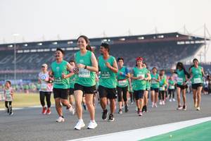 BIB: 50701, 50385, 868
                            <button type="button" onclick="openModal(10570984)" class="btn btn-primary btn-sm float-right btn-popup" data-toggle="modal" data-target=".modal-high-quality">
                        <i class="fas fa-shopping-cart"></i> Add to Cart
                    </button>
                                            <button type="button" onclick="isThisMe(10570984, true)" class="btn btn-success btn-sm float-right btn-popup btn-isme hidden" data-toggle="tooltip" data-placement="bottom" title="นี่คือรูปของคุณใช่ไหม คลิกที่นี่เพื่อเอาเข้าอัลบั้ม">
                        <i class="fas fa-plus"></i> Add to album
                    </button>
                    <button type="button" onclick="isThisMe(10570984, false)" class="btn btn-warning btn-sm float-right btn-popup btn-isnotme hidden">
                        <i class="fas fa-ban"></i> Remove from album
                    </button>