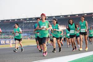 BIB: 52280, 2260, 1734
                            <button type="button" onclick="openModal(10570988)" class="btn btn-primary btn-sm float-right btn-popup" data-toggle="modal" data-target=".modal-high-quality">
                        <i class="fas fa-shopping-cart"></i> Add to Cart
                    </button>
                                            <button type="button" onclick="isThisMe(10570988, true)" class="btn btn-success btn-sm float-right btn-popup btn-isme hidden" data-toggle="tooltip" data-placement="bottom" title="นี่คือรูปของคุณใช่ไหม คลิกที่นี่เพื่อเอาเข้าอัลบั้ม">
                        <i class="fas fa-plus"></i> Add to album
                    </button>
                    <button type="button" onclick="isThisMe(10570988, false)" class="btn btn-warning btn-sm float-right btn-popup btn-isnotme hidden">
                        <i class="fas fa-ban"></i> Remove from album
                    </button>