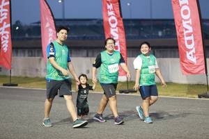 BIB: 53303, 5302, 
                            <button type="button" onclick="openModal(10572255)" class="btn btn-primary btn-sm float-right btn-popup" data-toggle="modal" data-target=".modal-high-quality">
                        <i class="fas fa-shopping-cart"></i> Add to Cart
                    </button>
                                            <button type="button" onclick="isThisMe(10572255, true)" class="btn btn-success btn-sm float-right btn-popup btn-isme hidden" data-toggle="tooltip" data-placement="bottom" title="นี่คือรูปของคุณใช่ไหม คลิกที่นี่เพื่อเอาเข้าอัลบั้ม">
                        <i class="fas fa-plus"></i> Add to album
                    </button>
                    <button type="button" onclick="isThisMe(10572255, false)" class="btn btn-warning btn-sm float-right btn-popup btn-isnotme hidden">
                        <i class="fas fa-ban"></i> Remove from album
                    </button>