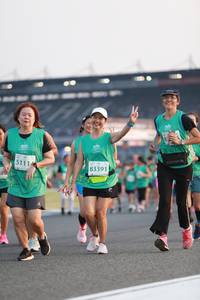 BIB: 51114, 83391
                            <button type="button" onclick="openModal(10571494)" class="btn btn-primary btn-sm float-right btn-popup" data-toggle="modal" data-target=".modal-high-quality">
                        <i class="fas fa-shopping-cart"></i> Add to Cart
                    </button>
                                            <button type="button" onclick="isThisMe(10571494, true)" class="btn btn-success btn-sm float-right btn-popup btn-isme hidden" data-toggle="tooltip" data-placement="bottom" title="นี่คือรูปของคุณใช่ไหม คลิกที่นี่เพื่อเอาเข้าอัลบั้ม">
                        <i class="fas fa-plus"></i> Add to album
                    </button>
                    <button type="button" onclick="isThisMe(10571494, false)" class="btn btn-warning btn-sm float-right btn-popup btn-isnotme hidden">
                        <i class="fas fa-ban"></i> Remove from album
                    </button>