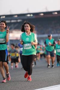 BIB: 039, 52881
                            <button type="button" onclick="openModal(10571321)" class="btn btn-primary btn-sm float-right btn-popup" data-toggle="modal" data-target=".modal-high-quality">
                        <i class="fas fa-shopping-cart"></i> Add to Cart
                    </button>
                                            <button type="button" onclick="isThisMe(10571321, true)" class="btn btn-success btn-sm float-right btn-popup btn-isme hidden" data-toggle="tooltip" data-placement="bottom" title="นี่คือรูปของคุณใช่ไหม คลิกที่นี่เพื่อเอาเข้าอัลบั้ม">
                        <i class="fas fa-plus"></i> Add to album
                    </button>
                    <button type="button" onclick="isThisMe(10571321, false)" class="btn btn-warning btn-sm float-right btn-popup btn-isnotme hidden">
                        <i class="fas fa-ban"></i> Remove from album
                    </button>