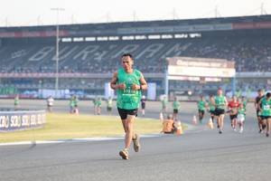 BIB: 51818
                            <button type="button" onclick="openModal(10556971)" class="btn btn-primary btn-sm float-right btn-popup" data-toggle="modal" data-target=".modal-high-quality">
                        <i class="fas fa-shopping-cart"></i> Add to Cart
                    </button>
                                            <button type="button" onclick="isThisMe(10556971, true)" class="btn btn-success btn-sm float-right btn-popup btn-isme hidden" data-toggle="tooltip" data-placement="bottom" title="นี่คือรูปของคุณใช่ไหม คลิกที่นี่เพื่อเอาเข้าอัลบั้ม">
                        <i class="fas fa-plus"></i> Add to album
                    </button>
                    <button type="button" onclick="isThisMe(10556971, false)" class="btn btn-warning btn-sm float-right btn-popup btn-isnotme hidden">
                        <i class="fas fa-ban"></i> Remove from album
                    </button>