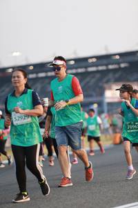 BIB: 52929, 7096
                            <button type="button" onclick="openModal(10569923)" class="btn btn-primary btn-sm float-right btn-popup" data-toggle="modal" data-target=".modal-high-quality">
                        <i class="fas fa-shopping-cart"></i> Add to Cart
                    </button>
                                            <button type="button" onclick="isThisMe(10569923, true)" class="btn btn-success btn-sm float-right btn-popup btn-isme hidden" data-toggle="tooltip" data-placement="bottom" title="นี่คือรูปของคุณใช่ไหม คลิกที่นี่เพื่อเอาเข้าอัลบั้ม">
                        <i class="fas fa-plus"></i> Add to album
                    </button>
                    <button type="button" onclick="isThisMe(10569923, false)" class="btn btn-warning btn-sm float-right btn-popup btn-isnotme hidden">
                        <i class="fas fa-ban"></i> Remove from album
                    </button>