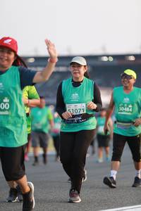 BIB: 50484, 51071, 181
                            <button type="button" onclick="openModal(10571582)" class="btn btn-primary btn-sm float-right btn-popup" data-toggle="modal" data-target=".modal-high-quality">
                        <i class="fas fa-shopping-cart"></i> Add to Cart
                    </button>
                                            <button type="button" onclick="isThisMe(10571582, true)" class="btn btn-success btn-sm float-right btn-popup btn-isme hidden" data-toggle="tooltip" data-placement="bottom" title="นี่คือรูปของคุณใช่ไหม คลิกที่นี่เพื่อเอาเข้าอัลบั้ม">
                        <i class="fas fa-plus"></i> Add to album
                    </button>
                    <button type="button" onclick="isThisMe(10571582, false)" class="btn btn-warning btn-sm float-right btn-popup btn-isnotme hidden">
                        <i class="fas fa-ban"></i> Remove from album
                    </button>