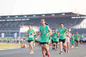 BIB: 51760
                            <button type="button" onclick="openModal(10570838)" class="btn btn-primary btn-sm float-right btn-popup" data-toggle="modal" data-target=".modal-high-quality">
                        <i class="fas fa-shopping-cart"></i> Add to Cart
                    </button>
                                            <button type="button" onclick="isThisMe(10570838, true)" class="btn btn-success btn-sm float-right btn-popup btn-isme hidden" data-toggle="tooltip" data-placement="bottom" title="นี่คือรูปของคุณใช่ไหม คลิกที่นี่เพื่อเอาเข้าอัลบั้ม">
                        <i class="fas fa-plus"></i> Add to album
                    </button>
                    <button type="button" onclick="isThisMe(10570838, false)" class="btn btn-warning btn-sm float-right btn-popup btn-isnotme hidden">
                        <i class="fas fa-ban"></i> Remove from album
                    </button>