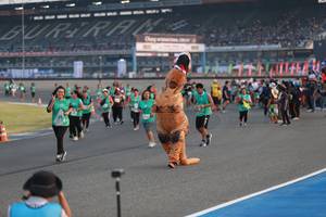 BIB: 
                            <button type="button" onclick="openModal(10570251)" class="btn btn-primary btn-sm float-right btn-popup" data-toggle="modal" data-target=".modal-high-quality">
                        <i class="fas fa-shopping-cart"></i> Add to Cart
                    </button>
                                            <button type="button" onclick="isThisMe(10570251, true)" class="btn btn-success btn-sm float-right btn-popup btn-isme hidden" data-toggle="tooltip" data-placement="bottom" title="นี่คือรูปของคุณใช่ไหม คลิกที่นี่เพื่อเอาเข้าอัลบั้ม">
                        <i class="fas fa-plus"></i> Add to album
                    </button>
                    <button type="button" onclick="isThisMe(10570251, false)" class="btn btn-warning btn-sm float-right btn-popup btn-isnotme hidden">
                        <i class="fas fa-ban"></i> Remove from album
                    </button>