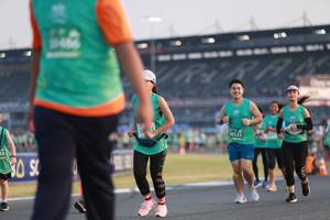 BIB: 50123
                            <button type="button" onclick="openModal(10569952)" class="btn btn-primary btn-sm float-right btn-popup" data-toggle="modal" data-target=".modal-high-quality">
                        <i class="fas fa-shopping-cart"></i> Add to Cart
                    </button>
                                            <button type="button" onclick="isThisMe(10569952, true)" class="btn btn-success btn-sm float-right btn-popup btn-isme hidden" data-toggle="tooltip" data-placement="bottom" title="นี่คือรูปของคุณใช่ไหม คลิกที่นี่เพื่อเอาเข้าอัลบั้ม">
                        <i class="fas fa-plus"></i> Add to album
                    </button>
                    <button type="button" onclick="isThisMe(10569952, false)" class="btn btn-warning btn-sm float-right btn-popup btn-isnotme hidden">
                        <i class="fas fa-ban"></i> Remove from album
                    </button>