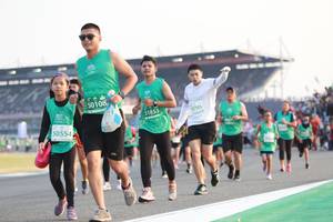 BIB: 50108, 51853, 705, 50554
                            <button type="button" onclick="openModal(10570876)" class="btn btn-primary btn-sm float-right btn-popup" data-toggle="modal" data-target=".modal-high-quality">
                        <i class="fas fa-shopping-cart"></i> Add to Cart
                    </button>
                                            <button type="button" onclick="isThisMe(10570876, true)" class="btn btn-success btn-sm float-right btn-popup btn-isme hidden" data-toggle="tooltip" data-placement="bottom" title="นี่คือรูปของคุณใช่ไหม คลิกที่นี่เพื่อเอาเข้าอัลบั้ม">
                        <i class="fas fa-plus"></i> Add to album
                    </button>
                    <button type="button" onclick="isThisMe(10570876, false)" class="btn btn-warning btn-sm float-right btn-popup btn-isnotme hidden">
                        <i class="fas fa-ban"></i> Remove from album
                    </button>