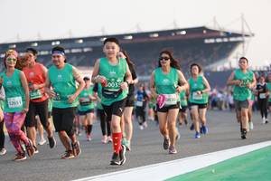 BIB: 50035, 52078, 52651, 0830
                            <button type="button" onclick="openModal(10571068)" class="btn btn-primary btn-sm float-right btn-popup" data-toggle="modal" data-target=".modal-high-quality">
                        <i class="fas fa-shopping-cart"></i> Add to Cart
                    </button>
                                            <button type="button" onclick="isThisMe(10571068, true)" class="btn btn-success btn-sm float-right btn-popup btn-isme hidden" data-toggle="tooltip" data-placement="bottom" title="นี่คือรูปของคุณใช่ไหม คลิกที่นี่เพื่อเอาเข้าอัลบั้ม">
                        <i class="fas fa-plus"></i> Add to album
                    </button>
                    <button type="button" onclick="isThisMe(10571068, false)" class="btn btn-warning btn-sm float-right btn-popup btn-isnotme hidden">
                        <i class="fas fa-ban"></i> Remove from album
                    </button>