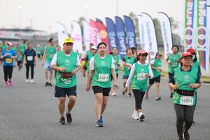 BIB: 5301, 53011, 2090, 53203
                            <button type="button" onclick="openModal(10571889)" class="btn btn-primary btn-sm float-right btn-popup" data-toggle="modal" data-target=".modal-high-quality">
                        <i class="fas fa-shopping-cart"></i> Add to Cart
                    </button>
                                            <button type="button" onclick="isThisMe(10571889, true)" class="btn btn-success btn-sm float-right btn-popup btn-isme hidden" data-toggle="tooltip" data-placement="bottom" title="นี่คือรูปของคุณใช่ไหม คลิกที่นี่เพื่อเอาเข้าอัลบั้ม">
                        <i class="fas fa-plus"></i> Add to album
                    </button>
                    <button type="button" onclick="isThisMe(10571889, false)" class="btn btn-warning btn-sm float-right btn-popup btn-isnotme hidden">
                        <i class="fas fa-ban"></i> Remove from album
                    </button>