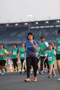 BIB: 505, 2393
                            <button type="button" onclick="openModal(10569893)" class="btn btn-primary btn-sm float-right btn-popup" data-toggle="modal" data-target=".modal-high-quality">
                        <i class="fas fa-shopping-cart"></i> Add to Cart
                    </button>
                                            <button type="button" onclick="isThisMe(10569893, true)" class="btn btn-success btn-sm float-right btn-popup btn-isme hidden" data-toggle="tooltip" data-placement="bottom" title="นี่คือรูปของคุณใช่ไหม คลิกที่นี่เพื่อเอาเข้าอัลบั้ม">
                        <i class="fas fa-plus"></i> Add to album
                    </button>
                    <button type="button" onclick="isThisMe(10569893, false)" class="btn btn-warning btn-sm float-right btn-popup btn-isnotme hidden">
                        <i class="fas fa-ban"></i> Remove from album
                    </button>