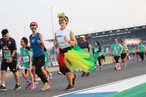 BIB: 51095, 52059, 52254, , 
                            <button type="button" onclick="openModal(10571535)" class="btn btn-primary btn-sm float-right btn-popup" data-toggle="modal" data-target=".modal-high-quality">
                        <i class="fas fa-shopping-cart"></i> Add to Cart
                    </button>
                                            <button type="button" onclick="isThisMe(10571535, true)" class="btn btn-success btn-sm float-right btn-popup btn-isme hidden" data-toggle="tooltip" data-placement="bottom" title="นี่คือรูปของคุณใช่ไหม คลิกที่นี่เพื่อเอาเข้าอัลบั้ม">
                        <i class="fas fa-plus"></i> Add to album
                    </button>
                    <button type="button" onclick="isThisMe(10571535, false)" class="btn btn-warning btn-sm float-right btn-popup btn-isnotme hidden">
                        <i class="fas fa-ban"></i> Remove from album
                    </button>