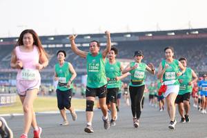 BIB: 51886, 52438, 52871, 1068, 50331, 0458
                            <button type="button" onclick="openModal(10570837)" class="btn btn-primary btn-sm float-right btn-popup" data-toggle="modal" data-target=".modal-high-quality">
                        <i class="fas fa-shopping-cart"></i> Add to Cart
                    </button>
                                            <button type="button" onclick="isThisMe(10570837, true)" class="btn btn-success btn-sm float-right btn-popup btn-isme hidden" data-toggle="tooltip" data-placement="bottom" title="นี่คือรูปของคุณใช่ไหม คลิกที่นี่เพื่อเอาเข้าอัลบั้ม">
                        <i class="fas fa-plus"></i> Add to album
                    </button>
                    <button type="button" onclick="isThisMe(10570837, false)" class="btn btn-warning btn-sm float-right btn-popup btn-isnotme hidden">
                        <i class="fas fa-ban"></i> Remove from album
                    </button>