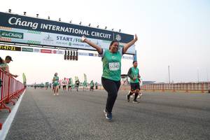 BIB: 74721, 51242
                            <button type="button" onclick="openModal(10571629)" class="btn btn-primary btn-sm float-right btn-popup" data-toggle="modal" data-target=".modal-high-quality">
                        <i class="fas fa-shopping-cart"></i> Add to Cart
                    </button>
                                            <button type="button" onclick="isThisMe(10571629, true)" class="btn btn-success btn-sm float-right btn-popup btn-isme hidden" data-toggle="tooltip" data-placement="bottom" title="นี่คือรูปของคุณใช่ไหม คลิกที่นี่เพื่อเอาเข้าอัลบั้ม">
                        <i class="fas fa-plus"></i> Add to album
                    </button>
                    <button type="button" onclick="isThisMe(10571629, false)" class="btn btn-warning btn-sm float-right btn-popup btn-isnotme hidden">
                        <i class="fas fa-ban"></i> Remove from album
                    </button>