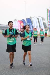 BIB: 529, 51702
                            <button type="button" onclick="openModal(10571803)" class="btn btn-primary btn-sm float-right btn-popup" data-toggle="modal" data-target=".modal-high-quality">
                        <i class="fas fa-shopping-cart"></i> Add to Cart
                    </button>
                                            <button type="button" onclick="isThisMe(10571803, true)" class="btn btn-success btn-sm float-right btn-popup btn-isme hidden" data-toggle="tooltip" data-placement="bottom" title="นี่คือรูปของคุณใช่ไหม คลิกที่นี่เพื่อเอาเข้าอัลบั้ม">
                        <i class="fas fa-plus"></i> Add to album
                    </button>
                    <button type="button" onclick="isThisMe(10571803, false)" class="btn btn-warning btn-sm float-right btn-popup btn-isnotme hidden">
                        <i class="fas fa-ban"></i> Remove from album
                    </button>
