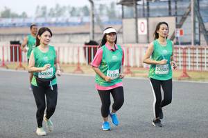 BIB: 52607, 52606, 3183
                            <button type="button" onclick="openModal(10571715)" class="btn btn-primary btn-sm float-right btn-popup" data-toggle="modal" data-target=".modal-high-quality">
                        <i class="fas fa-shopping-cart"></i> Add to Cart
                    </button>
                                            <button type="button" onclick="isThisMe(10571715, true)" class="btn btn-success btn-sm float-right btn-popup btn-isme hidden" data-toggle="tooltip" data-placement="bottom" title="นี่คือรูปของคุณใช่ไหม คลิกที่นี่เพื่อเอาเข้าอัลบั้ม">
                        <i class="fas fa-plus"></i> Add to album
                    </button>
                    <button type="button" onclick="isThisMe(10571715, false)" class="btn btn-warning btn-sm float-right btn-popup btn-isnotme hidden">
                        <i class="fas fa-ban"></i> Remove from album
                    </button>