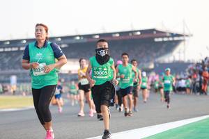 BIB: 8024, 50005
                            <button type="button" onclick="openModal(10570882)" class="btn btn-primary btn-sm float-right btn-popup" data-toggle="modal" data-target=".modal-high-quality">
                        <i class="fas fa-shopping-cart"></i> Add to Cart
                    </button>
                                            <button type="button" onclick="isThisMe(10570882, true)" class="btn btn-success btn-sm float-right btn-popup btn-isme hidden" data-toggle="tooltip" data-placement="bottom" title="นี่คือรูปของคุณใช่ไหม คลิกที่นี่เพื่อเอาเข้าอัลบั้ม">
                        <i class="fas fa-plus"></i> Add to album
                    </button>
                    <button type="button" onclick="isThisMe(10570882, false)" class="btn btn-warning btn-sm float-right btn-popup btn-isnotme hidden">
                        <i class="fas fa-ban"></i> Remove from album
                    </button>