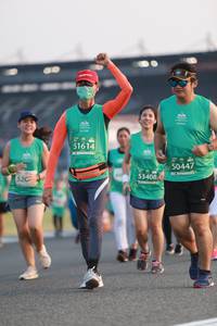 BIB: 51614, 50447, 53408
                            <button type="button" onclick="openModal(10571512)" class="btn btn-primary btn-sm float-right btn-popup" data-toggle="modal" data-target=".modal-high-quality">
                        <i class="fas fa-shopping-cart"></i> Add to Cart
                    </button>
                                            <button type="button" onclick="isThisMe(10571512, true)" class="btn btn-success btn-sm float-right btn-popup btn-isme hidden" data-toggle="tooltip" data-placement="bottom" title="นี่คือรูปของคุณใช่ไหม คลิกที่นี่เพื่อเอาเข้าอัลบั้ม">
                        <i class="fas fa-plus"></i> Add to album
                    </button>
                    <button type="button" onclick="isThisMe(10571512, false)" class="btn btn-warning btn-sm float-right btn-popup btn-isnotme hidden">
                        <i class="fas fa-ban"></i> Remove from album
                    </button>