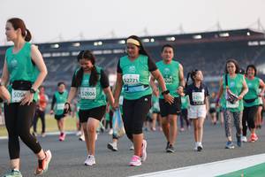 BIB: 0205, 2771, 509, 52806, 5276
                            <button type="button" onclick="openModal(10570122)" class="btn btn-primary btn-sm float-right btn-popup" data-toggle="modal" data-target=".modal-high-quality">
                        <i class="fas fa-shopping-cart"></i> Add to Cart
                    </button>
                                            <button type="button" onclick="isThisMe(10570122, true)" class="btn btn-success btn-sm float-right btn-popup btn-isme hidden" data-toggle="tooltip" data-placement="bottom" title="นี่คือรูปของคุณใช่ไหม คลิกที่นี่เพื่อเอาเข้าอัลบั้ม">
                        <i class="fas fa-plus"></i> Add to album
                    </button>
                    <button type="button" onclick="isThisMe(10570122, false)" class="btn btn-warning btn-sm float-right btn-popup btn-isnotme hidden">
                        <i class="fas fa-ban"></i> Remove from album
                    </button>