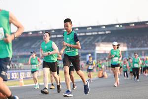 BIB: 50032
                            <button type="button" onclick="openModal(10570891)" class="btn btn-primary btn-sm float-right btn-popup" data-toggle="modal" data-target=".modal-high-quality">
                        <i class="fas fa-shopping-cart"></i> Add to Cart
                    </button>
                                            <button type="button" onclick="isThisMe(10570891, true)" class="btn btn-success btn-sm float-right btn-popup btn-isme hidden" data-toggle="tooltip" data-placement="bottom" title="นี่คือรูปของคุณใช่ไหม คลิกที่นี่เพื่อเอาเข้าอัลบั้ม">
                        <i class="fas fa-plus"></i> Add to album
                    </button>
                    <button type="button" onclick="isThisMe(10570891, false)" class="btn btn-warning btn-sm float-right btn-popup btn-isnotme hidden">
                        <i class="fas fa-ban"></i> Remove from album
                    </button>