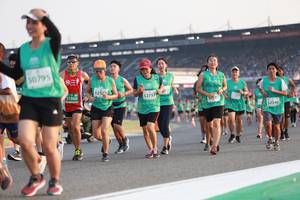 BIB: 50795, 525, 51888, 52757, 2540
                            <button type="button" onclick="openModal(10571016)" class="btn btn-primary btn-sm float-right btn-popup" data-toggle="modal" data-target=".modal-high-quality">
                        <i class="fas fa-shopping-cart"></i> Add to Cart
                    </button>
                                            <button type="button" onclick="isThisMe(10571016, true)" class="btn btn-success btn-sm float-right btn-popup btn-isme hidden" data-toggle="tooltip" data-placement="bottom" title="นี่คือรูปของคุณใช่ไหม คลิกที่นี่เพื่อเอาเข้าอัลบั้ม">
                        <i class="fas fa-plus"></i> Add to album
                    </button>
                    <button type="button" onclick="isThisMe(10571016, false)" class="btn btn-warning btn-sm float-right btn-popup btn-isnotme hidden">
                        <i class="fas fa-ban"></i> Remove from album
                    </button>