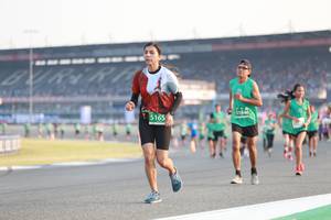 BIB: 151846, 5165
                            <button type="button" onclick="openModal(10570671)" class="btn btn-primary btn-sm float-right btn-popup" data-toggle="modal" data-target=".modal-high-quality">
                        <i class="fas fa-shopping-cart"></i> Add to Cart
                    </button>
                                            <button type="button" onclick="isThisMe(10570671, true)" class="btn btn-success btn-sm float-right btn-popup btn-isme hidden" data-toggle="tooltip" data-placement="bottom" title="นี่คือรูปของคุณใช่ไหม คลิกที่นี่เพื่อเอาเข้าอัลบั้ม">
                        <i class="fas fa-plus"></i> Add to album
                    </button>
                    <button type="button" onclick="isThisMe(10570671, false)" class="btn btn-warning btn-sm float-right btn-popup btn-isnotme hidden">
                        <i class="fas fa-ban"></i> Remove from album
                    </button>