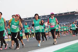 BIB: 2675, 646, 51034, 51156
                            <button type="button" onclick="openModal(10571483)" class="btn btn-primary btn-sm float-right btn-popup" data-toggle="modal" data-target=".modal-high-quality">
                        <i class="fas fa-shopping-cart"></i> Add to Cart
                    </button>
                                            <button type="button" onclick="isThisMe(10571483, true)" class="btn btn-success btn-sm float-right btn-popup btn-isme hidden" data-toggle="tooltip" data-placement="bottom" title="นี่คือรูปของคุณใช่ไหม คลิกที่นี่เพื่อเอาเข้าอัลบั้ม">
                        <i class="fas fa-plus"></i> Add to album
                    </button>
                    <button type="button" onclick="isThisMe(10571483, false)" class="btn btn-warning btn-sm float-right btn-popup btn-isnotme hidden">
                        <i class="fas fa-ban"></i> Remove from album
                    </button>