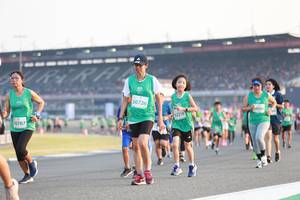 BIB: 50726, 092, 52218, 50787
                            <button type="button" onclick="openModal(10570785)" class="btn btn-primary btn-sm float-right btn-popup" data-toggle="modal" data-target=".modal-high-quality">
                        <i class="fas fa-shopping-cart"></i> Add to Cart
                    </button>
                                            <button type="button" onclick="isThisMe(10570785, true)" class="btn btn-success btn-sm float-right btn-popup btn-isme hidden" data-toggle="tooltip" data-placement="bottom" title="นี่คือรูปของคุณใช่ไหม คลิกที่นี่เพื่อเอาเข้าอัลบั้ม">
                        <i class="fas fa-plus"></i> Add to album
                    </button>
                    <button type="button" onclick="isThisMe(10570785, false)" class="btn btn-warning btn-sm float-right btn-popup btn-isnotme hidden">
                        <i class="fas fa-ban"></i> Remove from album
                    </button>