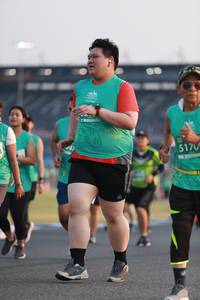 BIB: 5170
                            <button type="button" onclick="openModal(10569852)" class="btn btn-primary btn-sm float-right btn-popup" data-toggle="modal" data-target=".modal-high-quality">
                        <i class="fas fa-shopping-cart"></i> Add to Cart
                    </button>
                                            <button type="button" onclick="isThisMe(10569852, true)" class="btn btn-success btn-sm float-right btn-popup btn-isme hidden" data-toggle="tooltip" data-placement="bottom" title="นี่คือรูปของคุณใช่ไหม คลิกที่นี่เพื่อเอาเข้าอัลบั้ม">
                        <i class="fas fa-plus"></i> Add to album
                    </button>
                    <button type="button" onclick="isThisMe(10569852, false)" class="btn btn-warning btn-sm float-right btn-popup btn-isnotme hidden">
                        <i class="fas fa-ban"></i> Remove from album
                    </button>