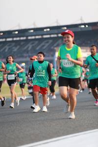 BIB: 53137, 51958, 52334
                            <button type="button" onclick="openModal(10571190)" class="btn btn-primary btn-sm float-right btn-popup" data-toggle="modal" data-target=".modal-high-quality">
                        <i class="fas fa-shopping-cart"></i> Add to Cart
                    </button>
                                            <button type="button" onclick="isThisMe(10571190, true)" class="btn btn-success btn-sm float-right btn-popup btn-isme hidden" data-toggle="tooltip" data-placement="bottom" title="นี่คือรูปของคุณใช่ไหม คลิกที่นี่เพื่อเอาเข้าอัลบั้ม">
                        <i class="fas fa-plus"></i> Add to album
                    </button>
                    <button type="button" onclick="isThisMe(10571190, false)" class="btn btn-warning btn-sm float-right btn-popup btn-isnotme hidden">
                        <i class="fas fa-ban"></i> Remove from album
                    </button>