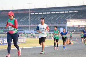 BIB: 5229, 32389
                            <button type="button" onclick="openModal(10559616)" class="btn btn-primary btn-sm float-right btn-popup" data-toggle="modal" data-target=".modal-high-quality">
                        <i class="fas fa-shopping-cart"></i> Add to Cart
                    </button>
                                            <button type="button" onclick="isThisMe(10559616, true)" class="btn btn-success btn-sm float-right btn-popup btn-isme hidden" data-toggle="tooltip" data-placement="bottom" title="นี่คือรูปของคุณใช่ไหม คลิกที่นี่เพื่อเอาเข้าอัลบั้ม">
                        <i class="fas fa-plus"></i> Add to album
                    </button>
                    <button type="button" onclick="isThisMe(10559616, false)" class="btn btn-warning btn-sm float-right btn-popup btn-isnotme hidden">
                        <i class="fas fa-ban"></i> Remove from album
                    </button>