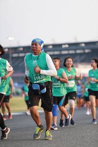 BIB: 51828, 50095
                            <button type="button" onclick="openModal(10571242)" class="btn btn-primary btn-sm float-right btn-popup" data-toggle="modal" data-target=".modal-high-quality">
                        <i class="fas fa-shopping-cart"></i> Add to Cart
                    </button>
                                            <button type="button" onclick="isThisMe(10571242, true)" class="btn btn-success btn-sm float-right btn-popup btn-isme hidden" data-toggle="tooltip" data-placement="bottom" title="นี่คือรูปของคุณใช่ไหม คลิกที่นี่เพื่อเอาเข้าอัลบั้ม">
                        <i class="fas fa-plus"></i> Add to album
                    </button>
                    <button type="button" onclick="isThisMe(10571242, false)" class="btn btn-warning btn-sm float-right btn-popup btn-isnotme hidden">
                        <i class="fas fa-ban"></i> Remove from album
                    </button>